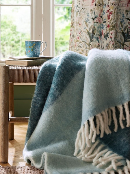 Laura Ashley Seaspray Blue Bronwen Throw (T68326) | €89