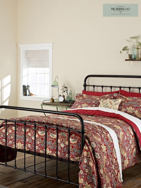 Morris & Co. Strawberry Thief 300 Thread Count 100% Cotton Bedspread (T75337) | ‏1,601 د.إ.‏