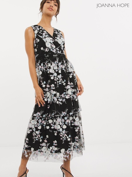 Joanna Hope Black Machine Sequin Tiered Prom Dress (T79178) | €45