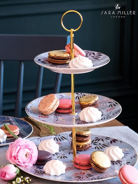 Sara Miller Portmeirion 3 Tiered Cake Stand (T79833) | 82 €