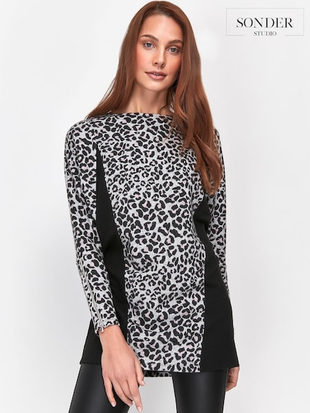 Sonder Studio Pink Leopard Print Cut And Sew Top (T83202) | €18