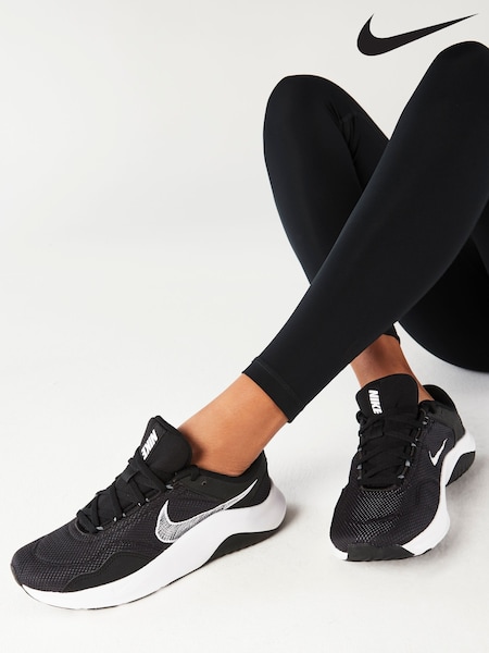 Nike Black/White Legend Essential 3 Training Trainers (T91091) | €93