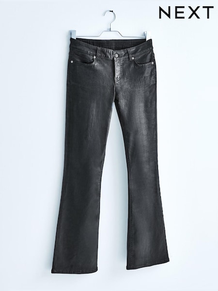 Черный с блестящим принтом - Own. Low Rise Stretch Flare Jeans With Back Split Hem (T93468) | €36