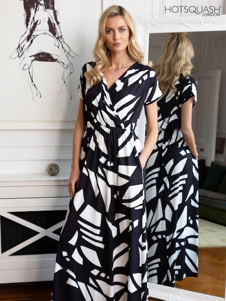 Hot Squash Black Iconic Maxi Dress (T94320) | €168