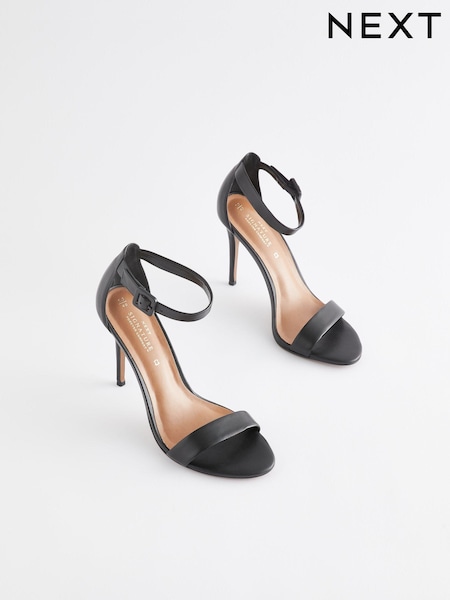 Black Signature Leather High Heel Sandals (T98797) | € 15