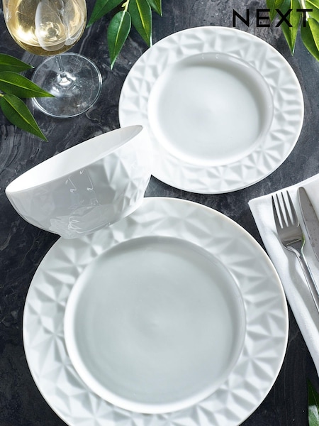 12 Piece White Mode Embossed Dinner Set (U04582) | €68