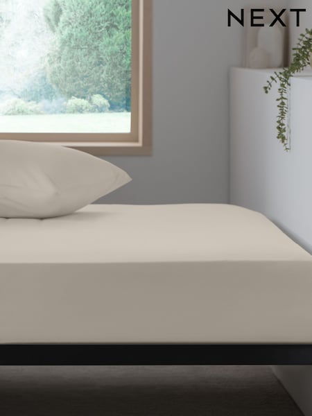 Natural Easy Care Polycotton Fitted Sheet (U09537) | €7 - €14