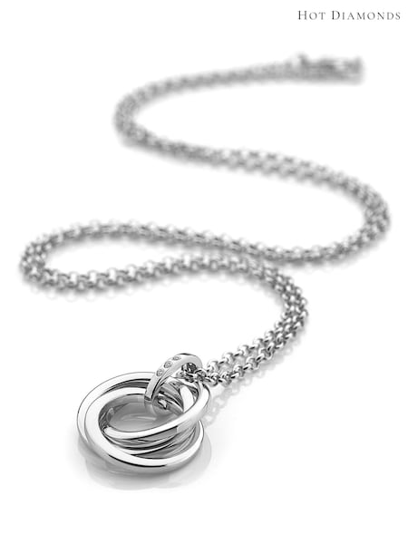 Hot Diamonds Silver Tone Calm Pendant Necklace (U10323) | €136