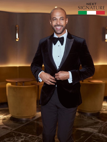 Black Slim Fit Signature Pontoglio Italian Fabric Velvet Blazer (U31767) | €203
