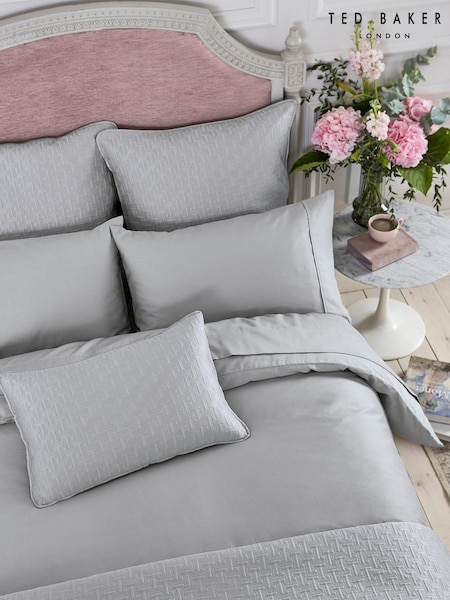 Ted Baker Silver Silky Smooth Plain Dye 250 Thread Count Cotton 100% Cotton Pillowcase (U32041) | AED90