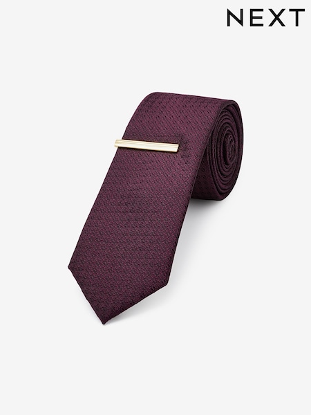 Burgundy Red Slim Textured Tie And Clip Set (U34027) | €9