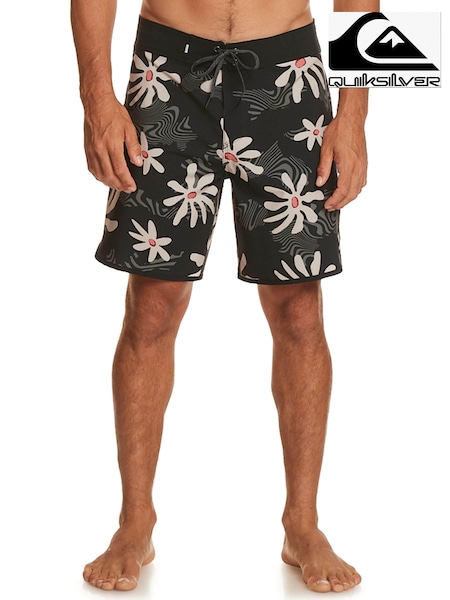 Quiksilver Black Boardshorts (U54567) | €41.50