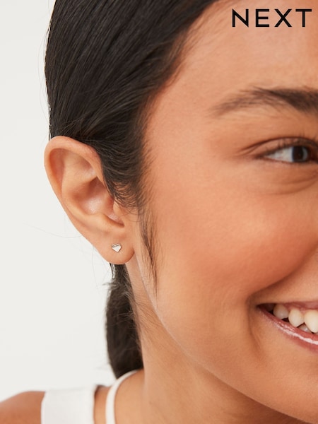 Sterling Silver Heart Stud Earrings (U65332) | €9