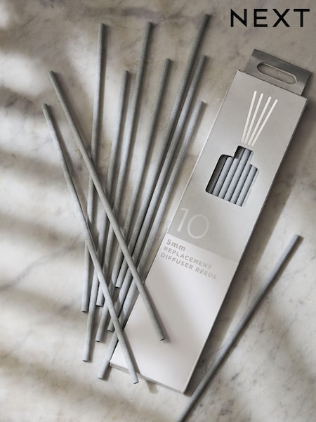 Set of 10 Luxury Replacement Diffuser Reeds (U71345) | €6