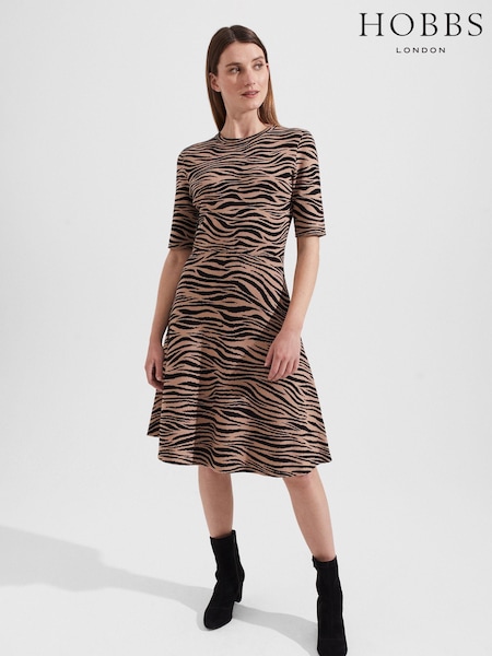 Hobbs Madison Knitted Brown Dress (U74711) | €59