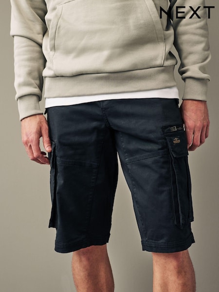 Black 3 Quarter Cargo Shorts (U78423) | LEI 139