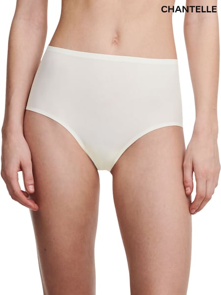Цвет слоновой кости - Chantelle Soft Stretch Seamless One Size High Waisted Knickers (U85245) | €23