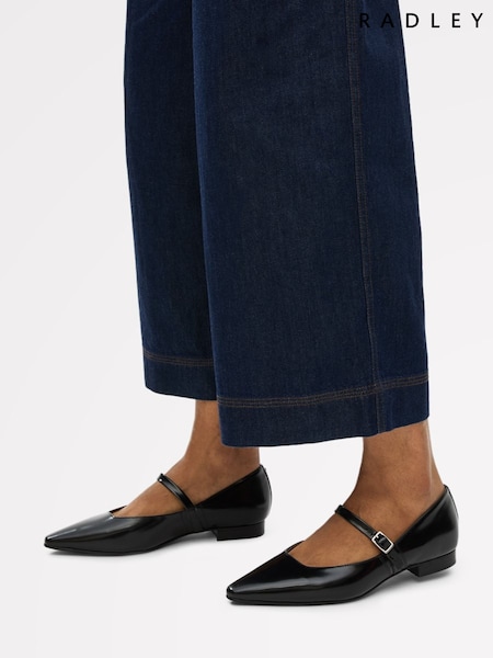 Radley Patent Avenue Chip Toe Black Flats (V00685) | AED577