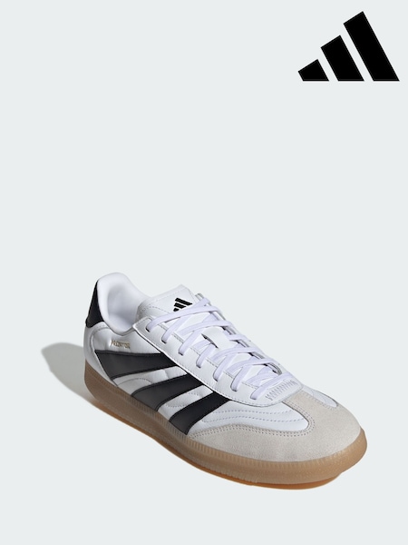 adidas White Predator Freestyle Indoor Trainers (V01586) | R$ 985