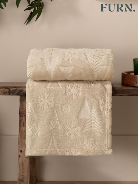 Furn Natural Festive Trees Fleece Throw (V01982) | 89 QAR