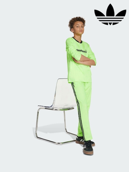 adidas Originals Green Adicolor Firebird Tracksuit Bottoms (V02022) | €40