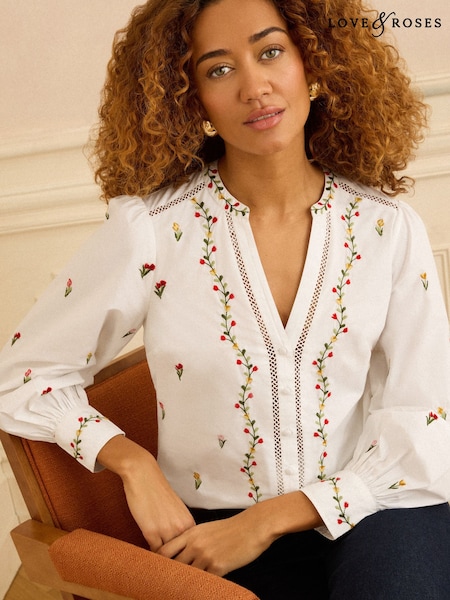 أبيض عاجي - Love & Roses Notch Neck Long Sleeve Blouse (V04131) | ‏261 ر.س.‏