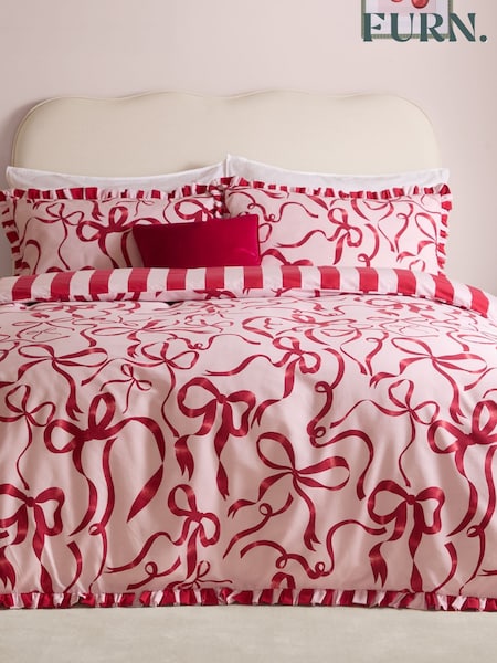 Furn Pink/Red La Vie En Bows Reversible Ruffle Duvet Cover and Pillowcase Set (V04150) | €45 - €85