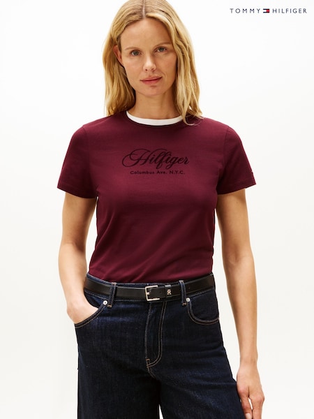 Tommy Hilfiger Red Logo Embroidery Crew Neck T-Shirt (V08926) | €60