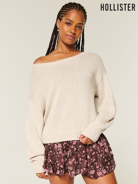 Hollister Soft Sloughy Off Shoulder Jumper (V09227) | €25