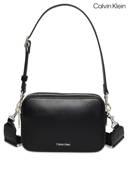 Calvin Klein Black Convertible 2-Strap Crossbody Camera Bag (V10213) | €119