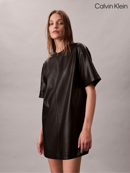 Calvin Klein Black Faux Leather Short Sleeve Dress (V10324) | R$ 1.185