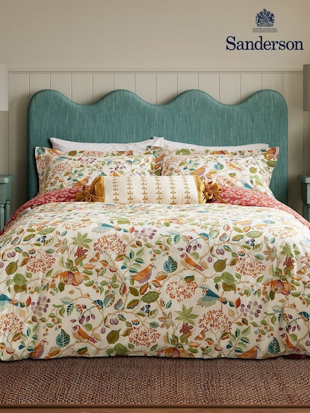 Sanderson Rowan Berry Birds & Berries Duvet Set (V11928) | €54 - €108