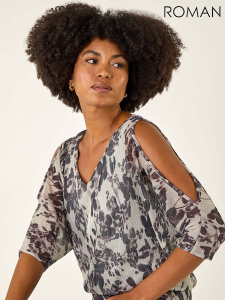 Roman Grey Metallic Plisse Banded Hem Blouse (V13815) | €56