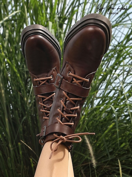 Off The Hook Brown Parkside Block Heel Leather Combat Boots (V14164) | €73
