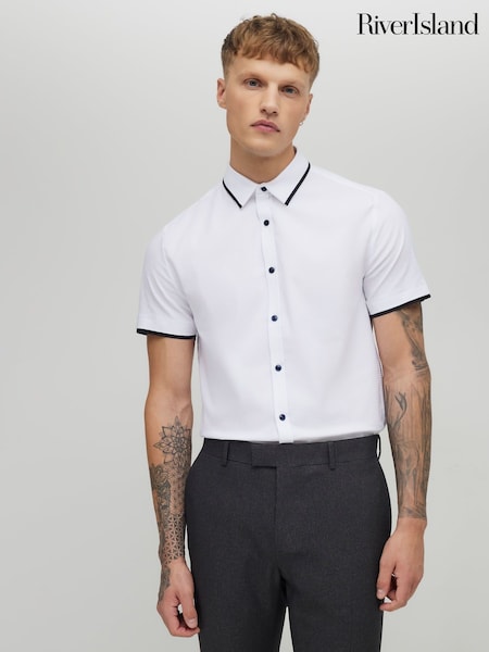 River Island White Short Sleeve Tipped Muscle Fit Shirt (V15857) | €48