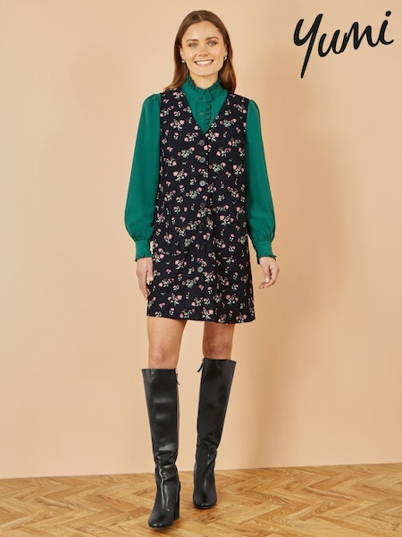Yumi Black Floral Print Pinafore Dress With Button Up (V16710) | R$ 590