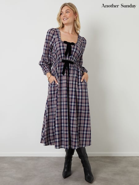 Another Sunday Blue Bow Detail Milkmaid Midi Dress (V18500) | R$ 545