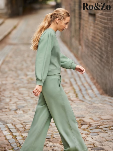 Ro&Zo Green Petite Petite Wide Leg Sweatpants (V19546) | R$ 780