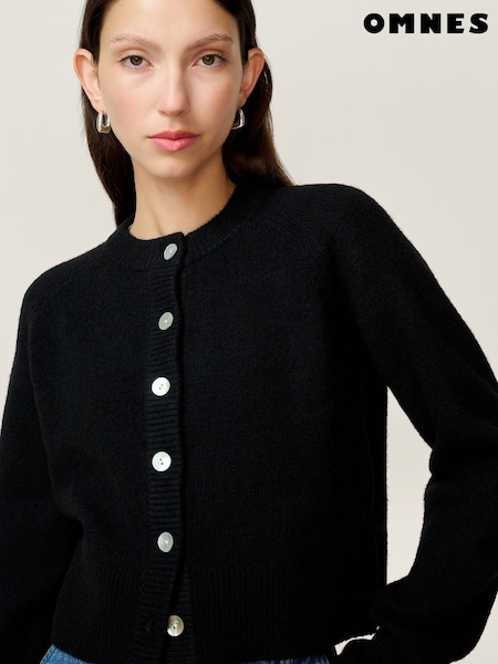 Preto - Omnes August Cable High Neck Cardigan (V19944) | R$ 585