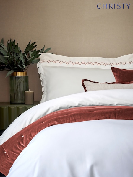 Christy Scallop Edge Elegant Cotton Sateen Pillowcase Pair (V20179) | CHF 62