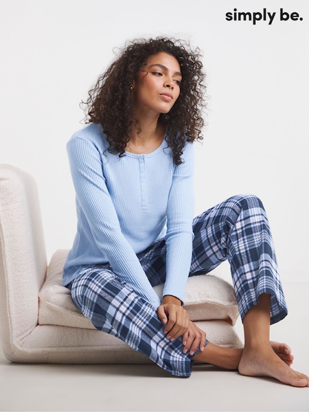 Simply Be Blue Pretty Secrets Flannel Check Henley Pyjama Set (V20801) | €45