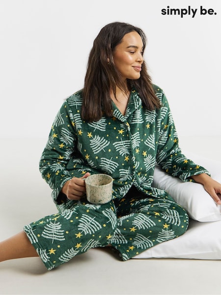 Simply Be Pretty Secrets Fleece Button Through Pyjamas Set (V22209) | € 29
