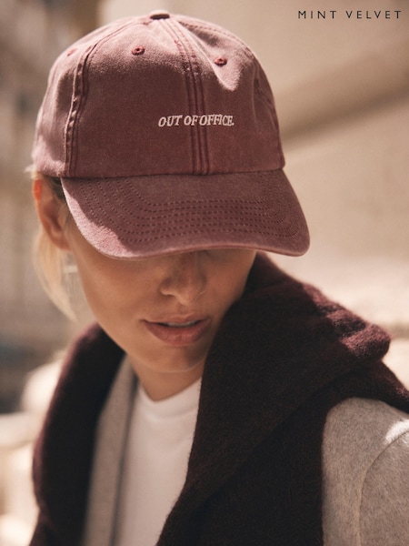 Mint Velvet Slogan Cap (V23178) | ‏186 د.إ.‏