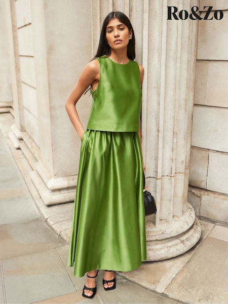 Ro&Zo Green Satin Full Skirt (V23403) | €126