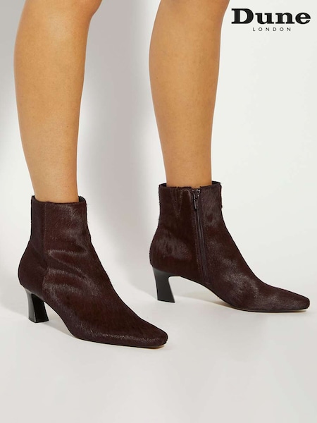 Dune London Overly Comma Heel Chisel Toe Boots (V24009) | R$ 1.470