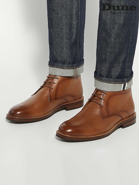 Dune London Brown Maxxy Contrast Rand Chukka Boots (V24010) | €183