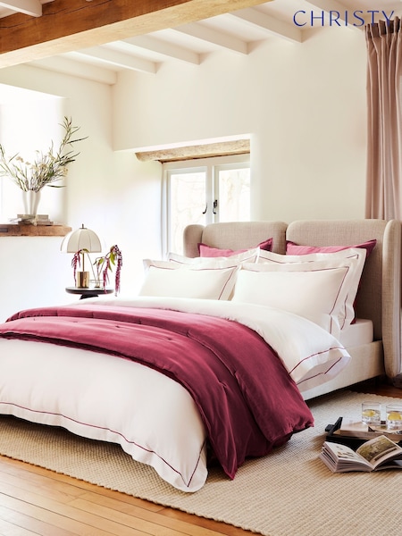Christy Fuchsia Premium Sateen Luxury Duvet Set (V24055) | €122 - €150