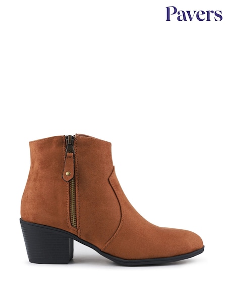 Pavers Brown Western-Heeled Ankle Boots (V24619) | €57