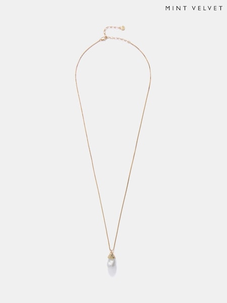 Mint Velvet Gold Tone Pearl Pendant Necklace (V25591) | €32