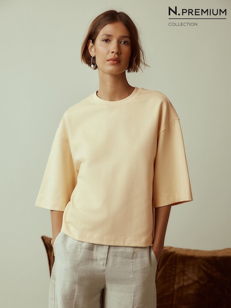 أصفر ليموني - N. Premium Short Sleeve Crew Neck T-Shirt (V26541) | ‏108 ر.س.‏